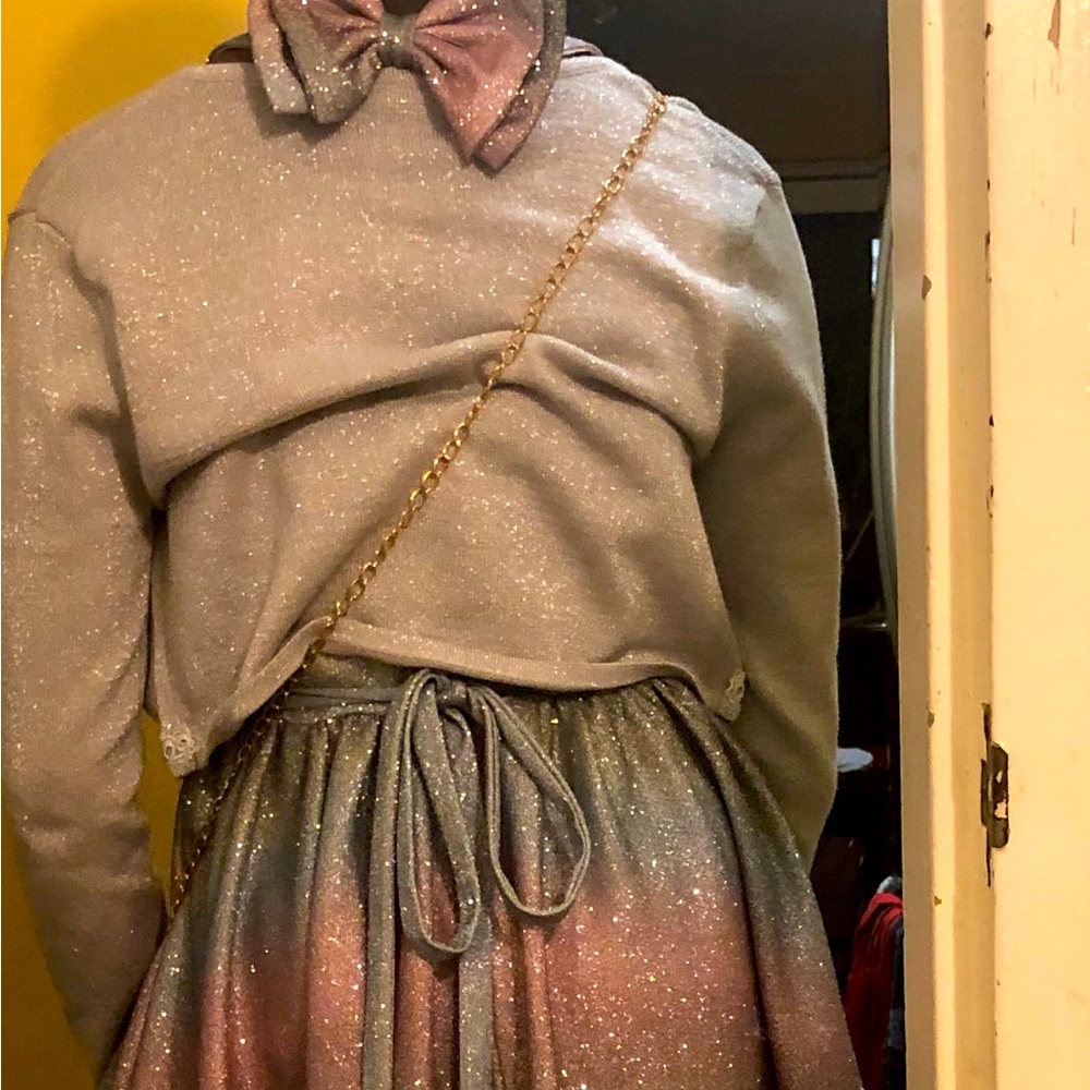 Girl sweater